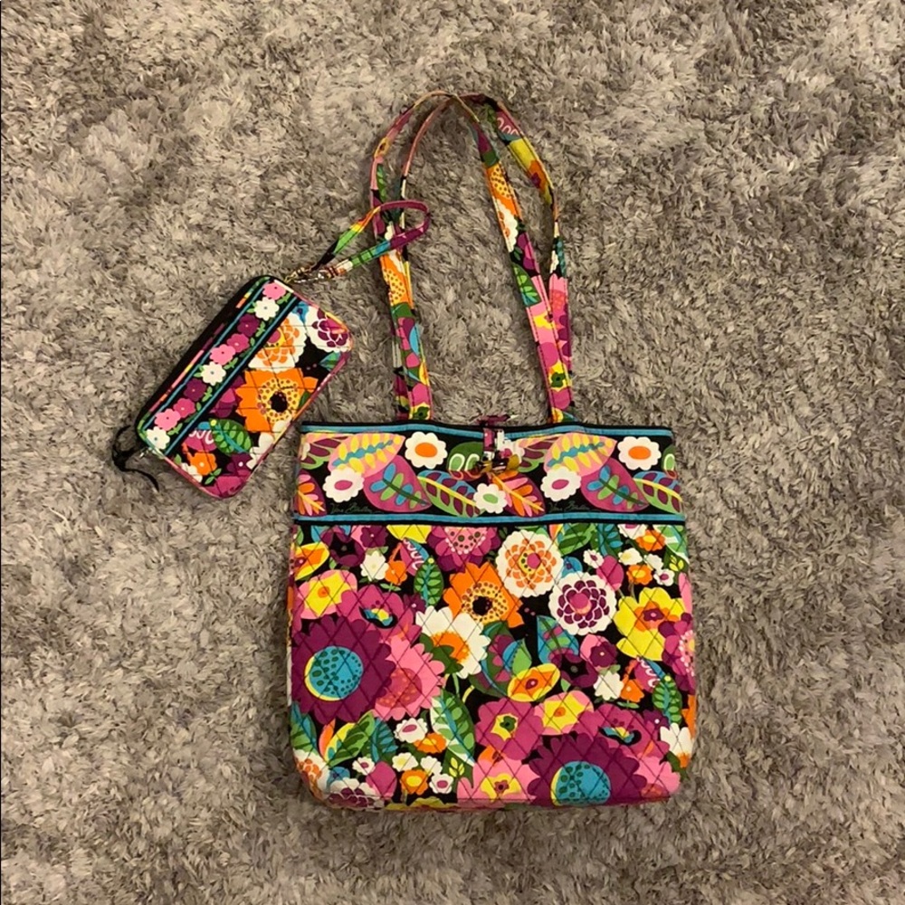 Vera Bradley tote and wristlet